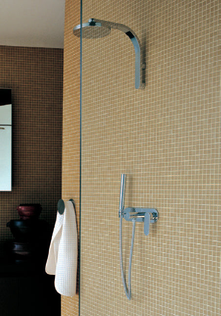 One Soffione Doccia Miscelatore E Doccetta